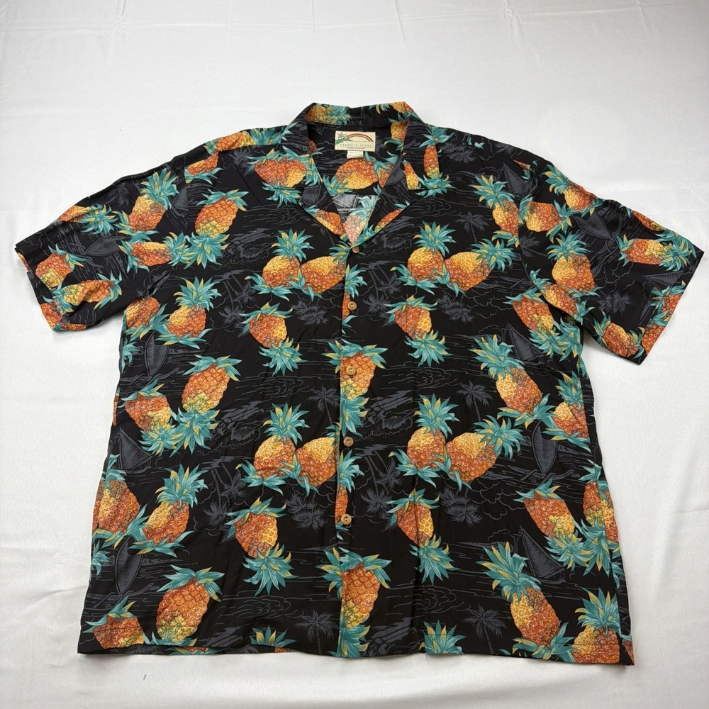 Vintage Paradise Found Hawaiian Shirt 100% Rayon Pinapple Made In Hawaii Size XL